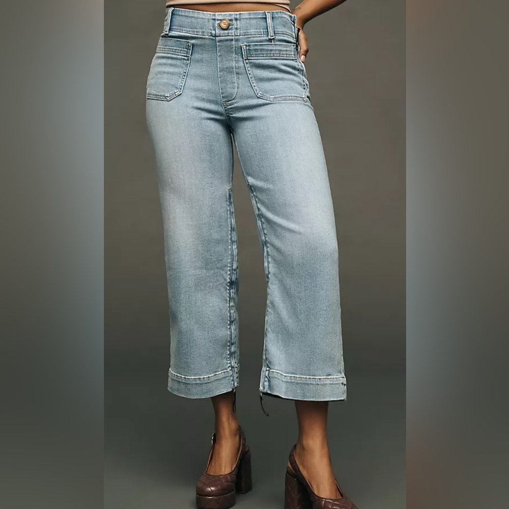 The Colette wide leg crop